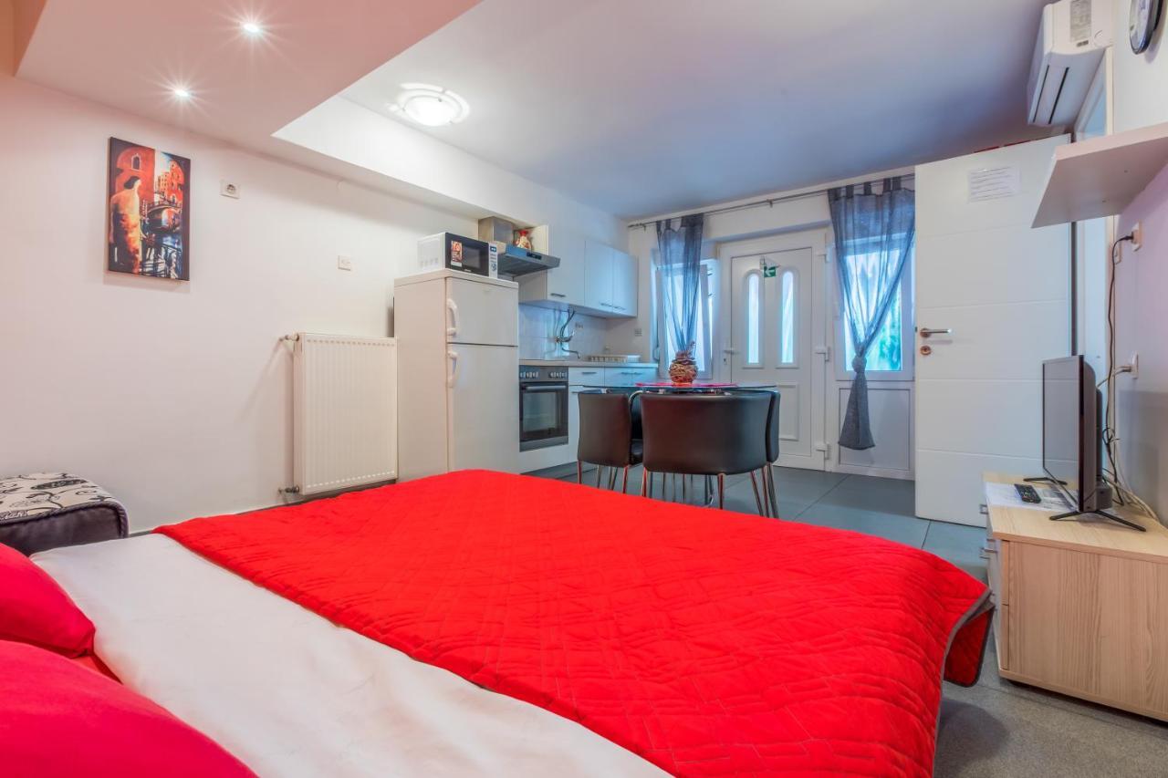Apartmani Visnja Crikvenica Exterior photo